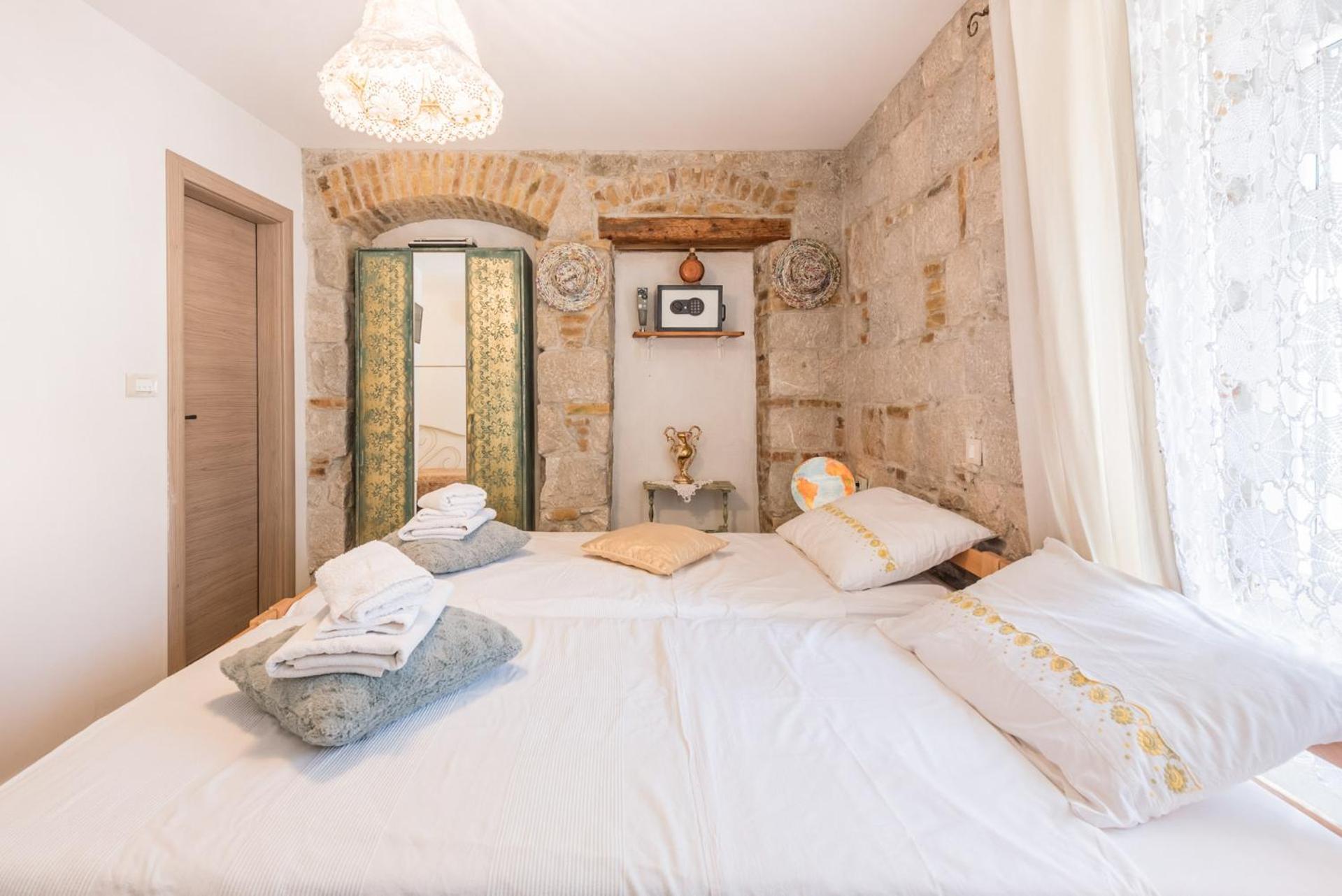 Kovacic Rooms Split Exterior foto