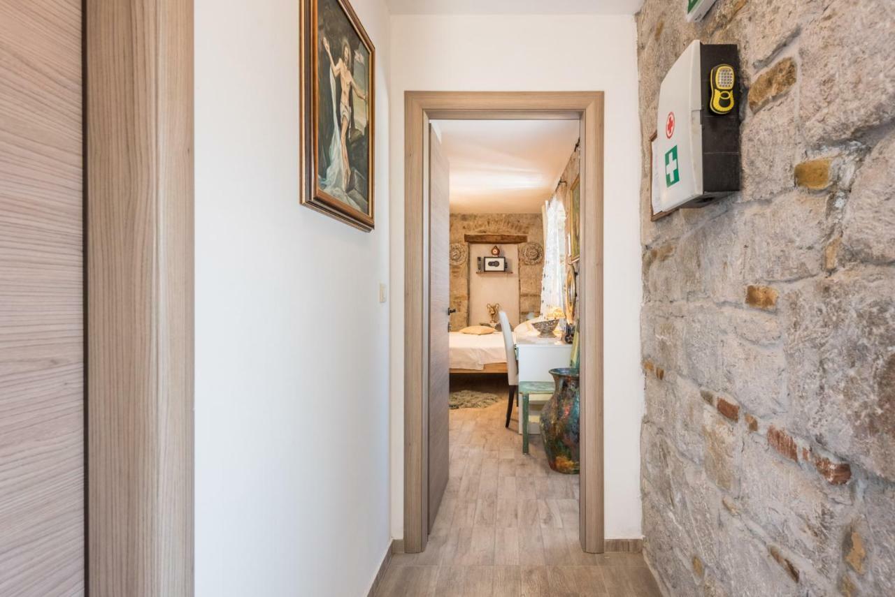Kovacic Rooms Split Exterior foto